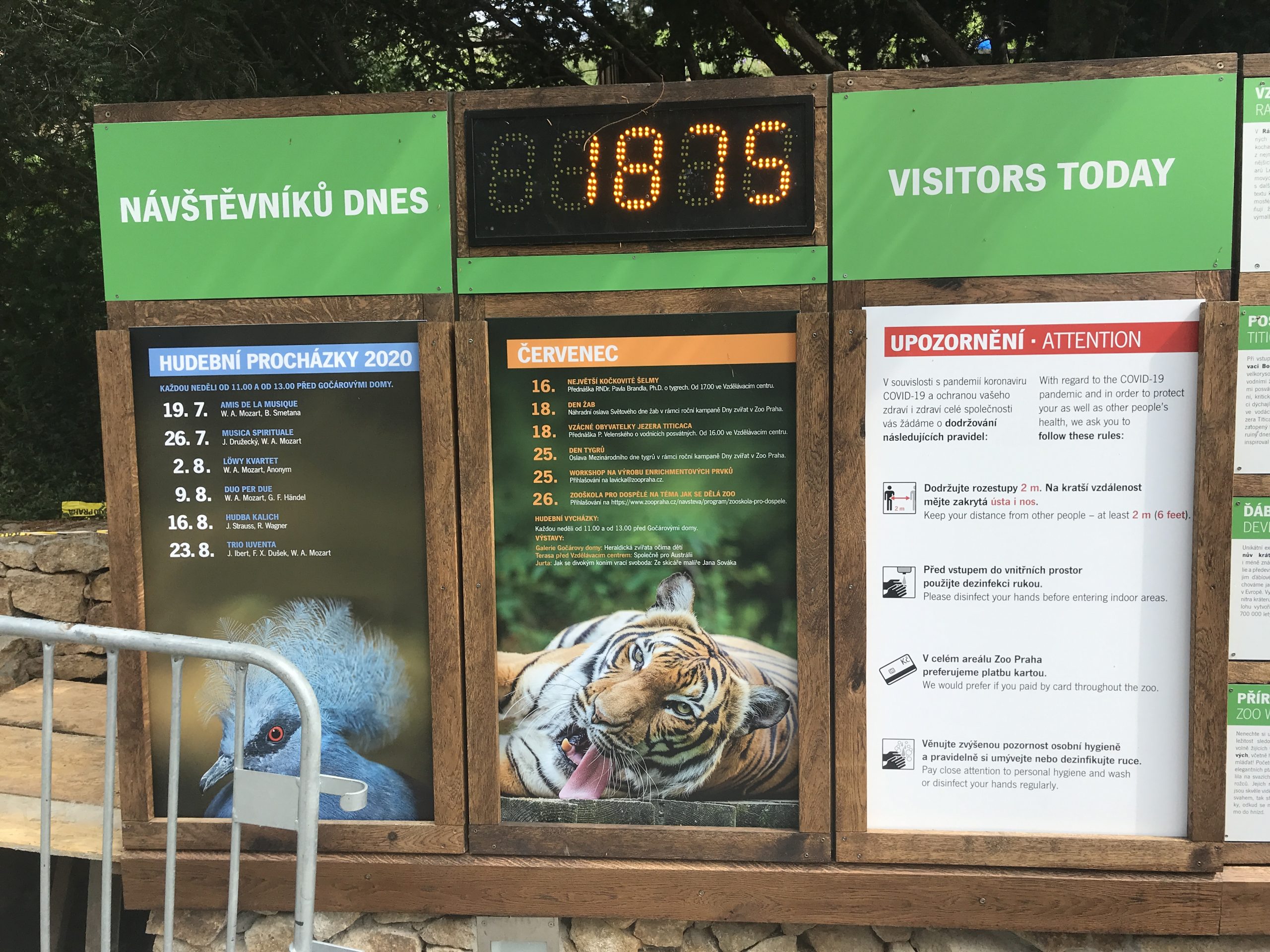 Der Prager Zoo Der Prager Zoo