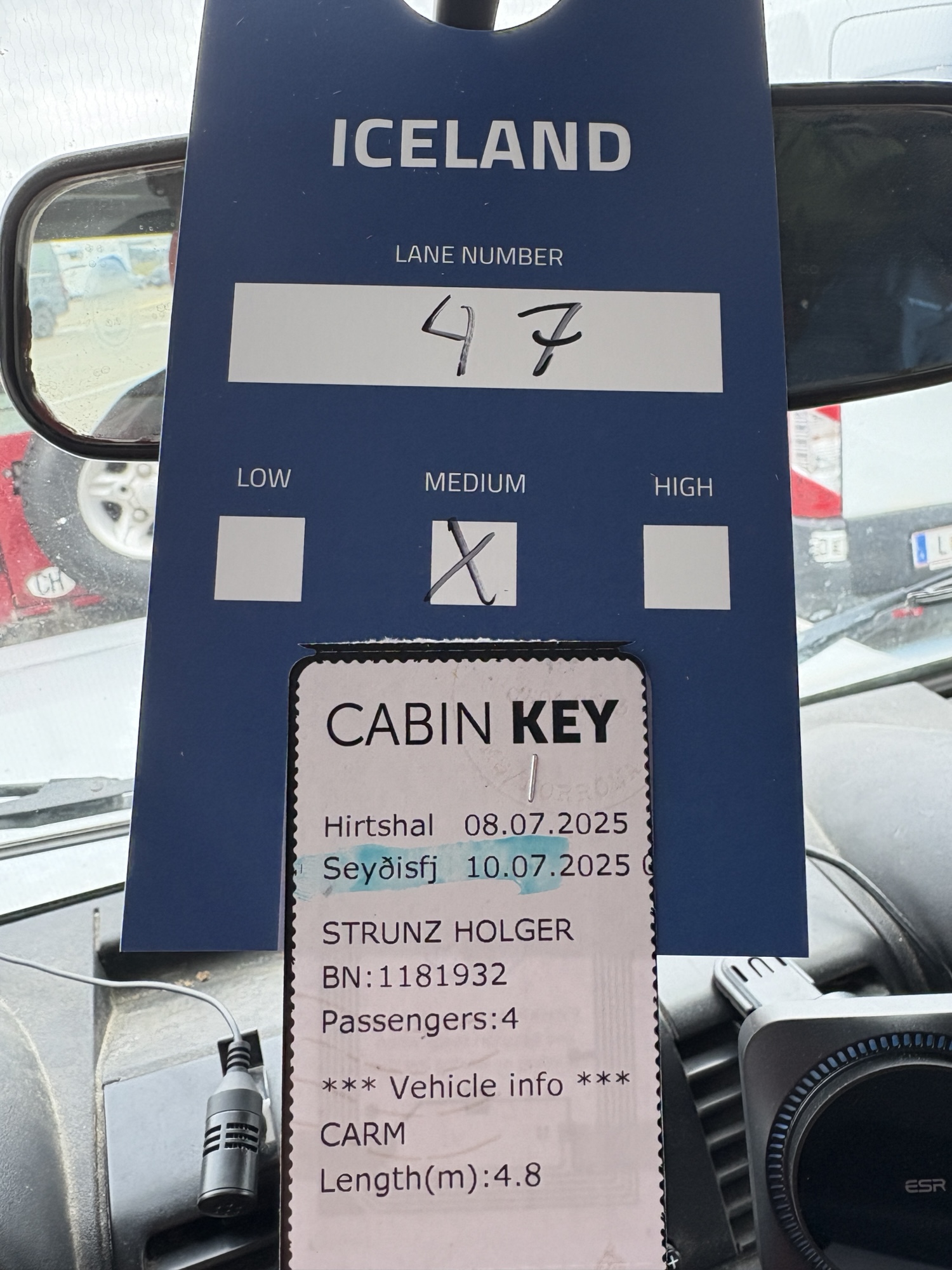 Anstehen für die Fähre Anstehen für die Fähre